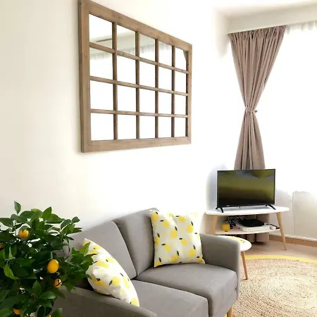 Yellow Lemon Tree - Centre - Parking Apartament
